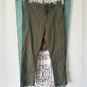 Goodfellow & Co. Men's Slim fit Hennepin Olive Green Chino Pants.34x32.